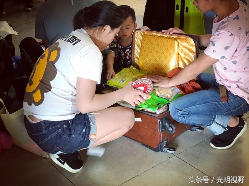 hth华体会_世界银行拨款1.2亿美元援助阿富汗发展园艺业(图1) hth华体会